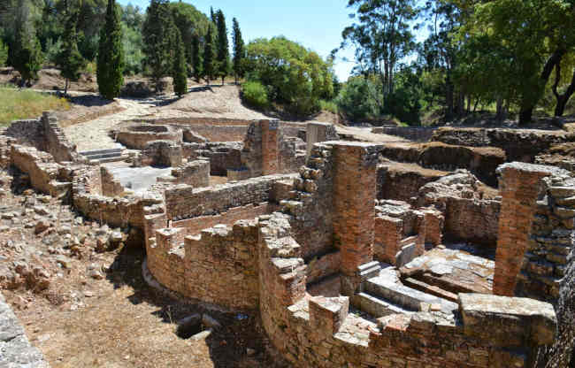 Ruínas romanas de Miróbriga, em Santiago do Cacém