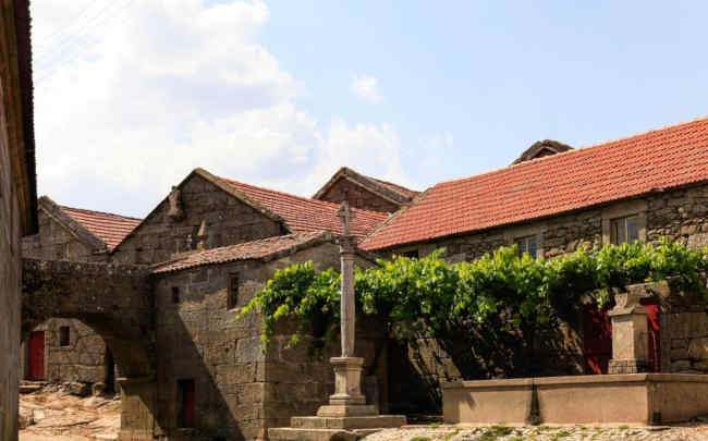 Centro da Aldeia de Vilarinho Seco em Boticas, distrito de Vila Real